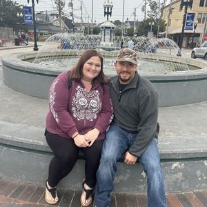 Meet your Posher, Danielle